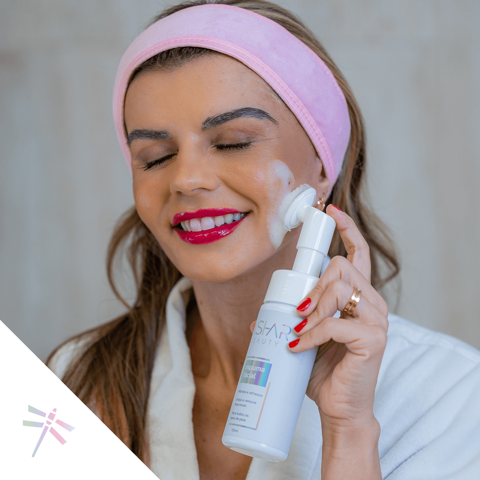 Espuma de Limpeza Facial Ashar Beauty – Limpeza prática, hidratante e anti-idade para sua rotina de skincare - Ashar Beauty