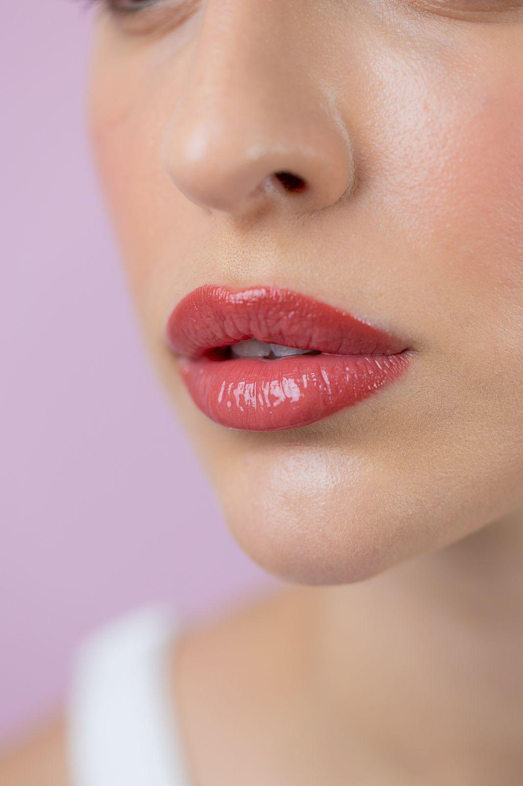 Glossy Glam - Nude Glow - Elegância e estilo!! - Ashar Beauty